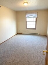 Sheridan House in Fergus Falls, MN - Building Photo - Building Photo