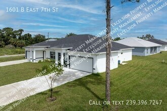 1601 E 7th St in Lehigh Acres, FL - Building Photo - Building Photo