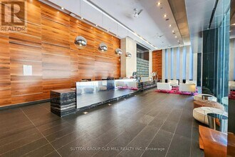 80 John St in Toronto, ON - Building Photo - Building Photo
