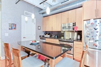 2125 14th St NW, Unit 114W in Washington, DC - Building Photo - Building Photo