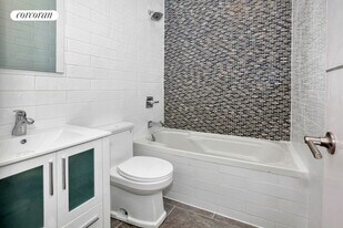 637 Quincy St in Brooklyn, NY - Building Photo