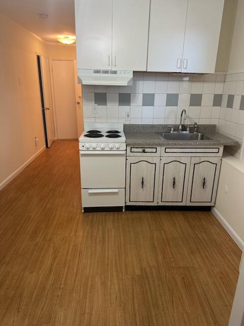 134 Woodhull Rd in Huntington, NY - Building Photo