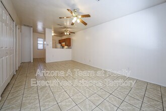 2635 N Fontana Ave in Tucson, AZ - Foto de edificio - Building Photo