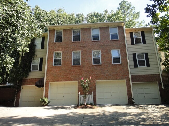 2925 10th Ct S, Unit 3