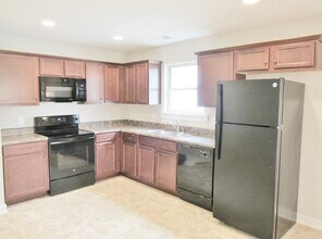 80 Deer Creek Dr in Odenville, AL - Building Photo - Building Photo