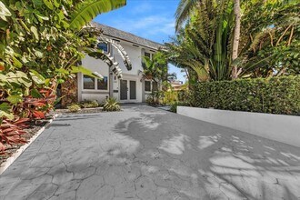 348 Palm St in Hollywood, FL - Building Photo - Building Photo