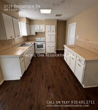 3719 Brookfield Dr in Houston, TX - Building Photo - Building Photo