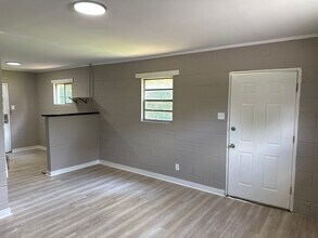 1125 Dewey St in Griffin, GA - Building Photo - Building Photo