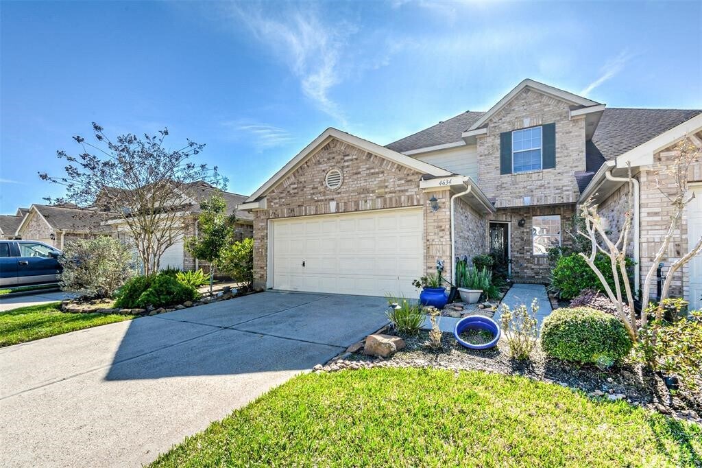 4634 Arbor Ln in Pasadena, TX - Building Photo