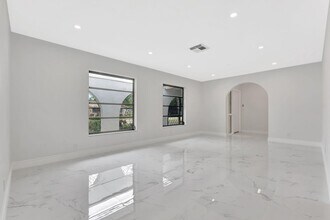 10251 NW 39th Ct in Coral Springs, FL - Building Photo - Building Photo