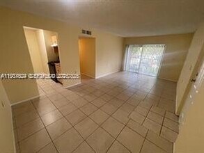 1186 Lake Terry Dr in West Palm Beach, FL - Building Photo - Building Photo