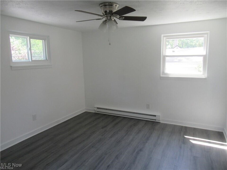 173 Forest Blvd in Avon Lake, OH - Building Photo