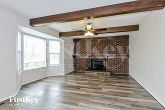 12636 Flower Crest Ct in Florissant, MO - Building Photo - Building Photo