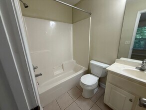 490 S Barnett Shoals Rd in Athens, GA - Building Photo - Building Photo