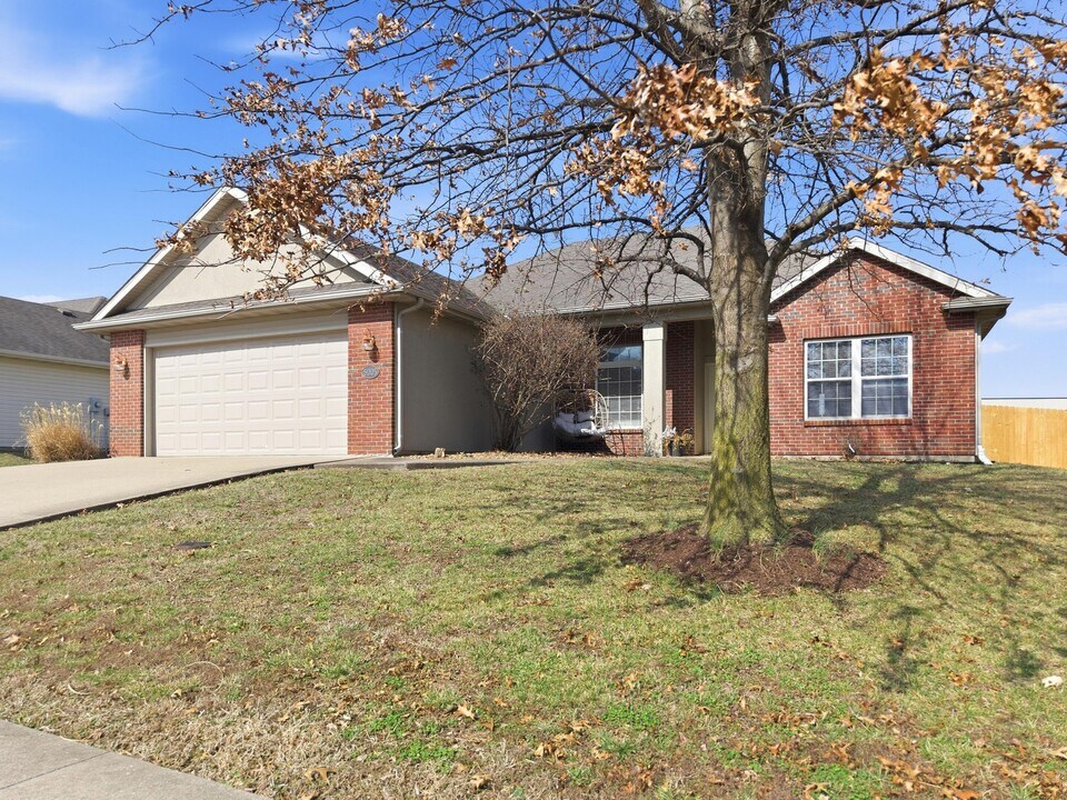5005 Craydon Dr in Columbia, MO - Building Photo
