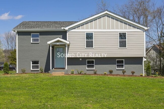 property at 1608 Autumn Ridge Dr