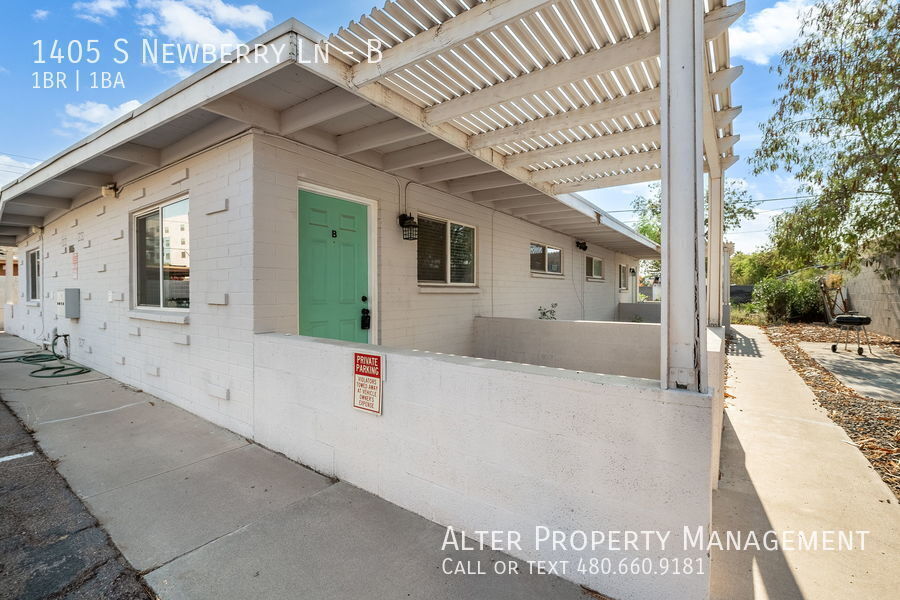 1405 S Newberry Ln in Tempe, AZ - Building Photo