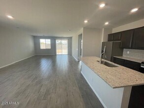 19325 N Los Gabrieles Way in Maricopa, AZ - Building Photo - Building Photo