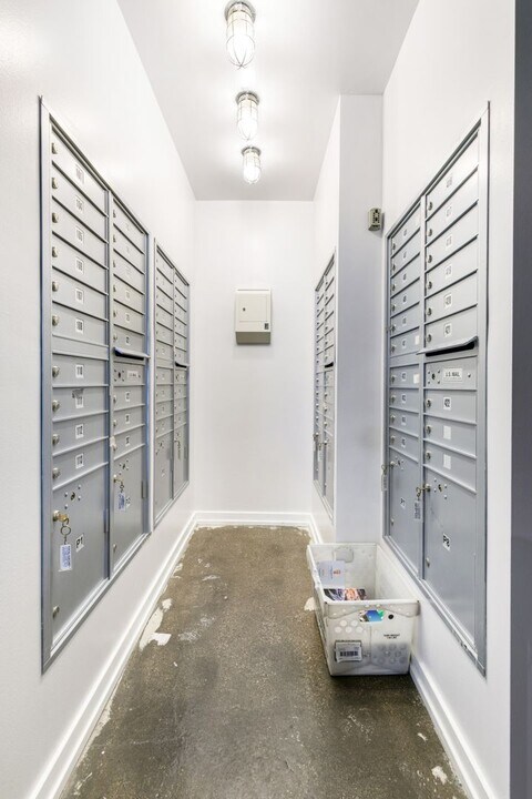 4871 N Magnolia Ave, Unit 1 in Chicago, IL - Building Photo