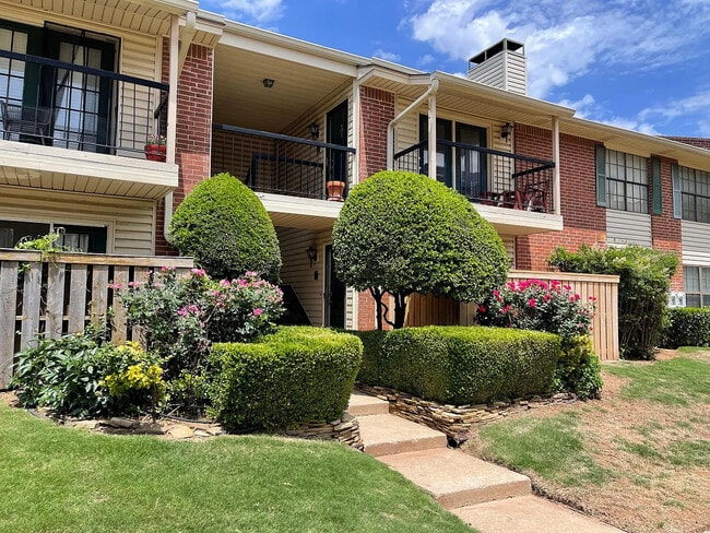 property at 4400 Hemingway Dr