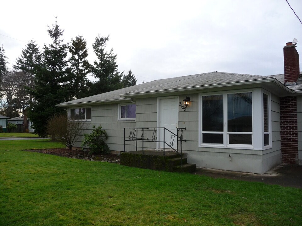3125 Jack St N in Keizer, OR - Building Photo