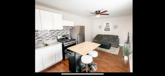 2033 Mistral Pl, Unit B in Oxnard, CA - Building Photo