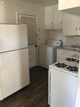 1238 E 31st St S in Wichita, KS - Building Photo - Building Photo