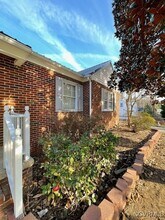 313 Ruthers Rd in Bon Air, VA - Building Photo - Building Photo