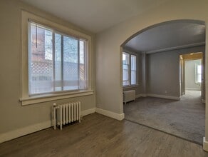 Hyde Park Apartments in Buffalo, NY - Foto de edificio - Building Photo