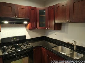 44 Fenton St in Boston, MA - Building Photo