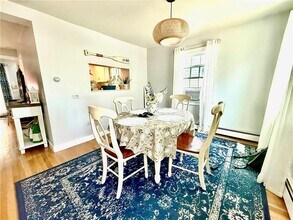 22 Dixon St in Newport, RI - Building Photo - Building Photo