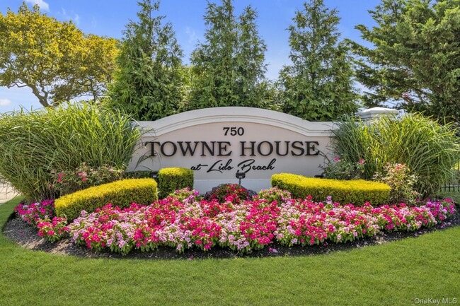 property at 750 Lido Blvd