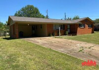 1760 Borden Dr in Memphis, TN - Building Photo - Building Photo