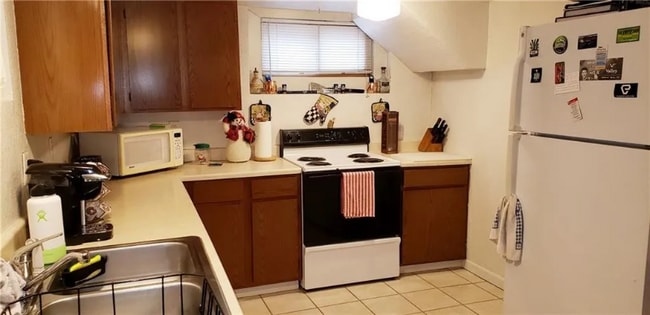 property at 540 1/2 Wyoming Ave