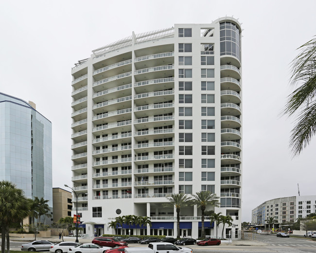 Marina Tower in Sarasota, FL - Building Photo - Building Photo