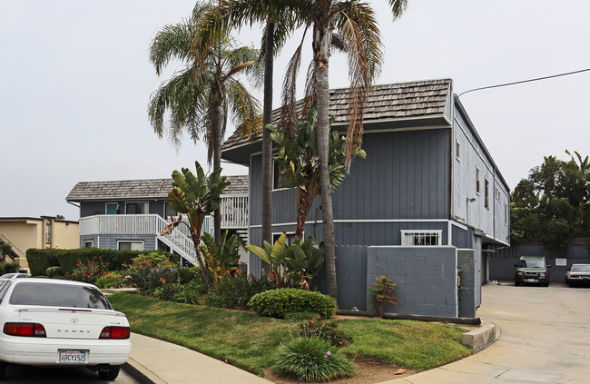 1115 Missouri Ave in Oceanside, CA - Building Photo - Building Photo