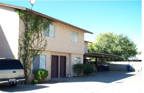 1432 E Knoll Cir in Mesa, AZ - Foto de edificio