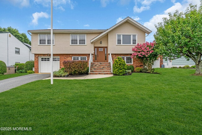 property at 3 Jason Dr