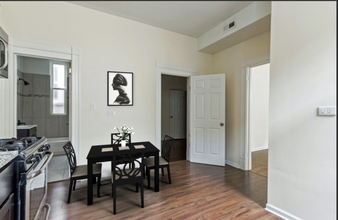 841 N Damen Ave, Unit 3F in Chicago, IL - Building Photo - Building Photo