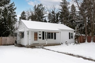 602 E Garden St in Rome, NY - Building Photo - Building Photo