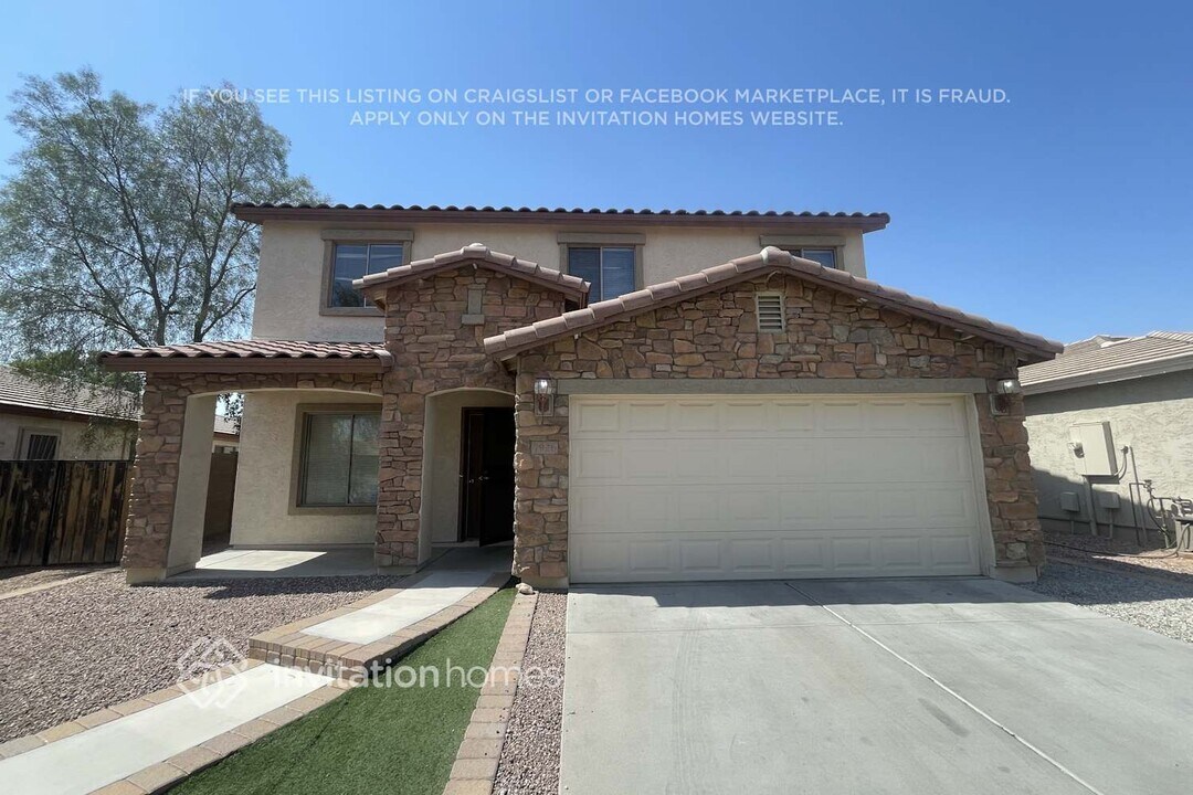 7926 W Globe Ave in Phoenix, AZ - Building Photo