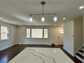 197 Brook St in Hamden, CT - Building Photo - Building Photo