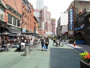 139 Newark Ave in Jersey City, NJ - Building Photo - Building Photo