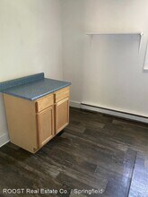 38 E Xenia Ave in Cedarville, OH - Building Photo - Building Photo