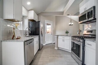 800 Ridgemont Dr in Allen, TX - Building Photo - Building Photo