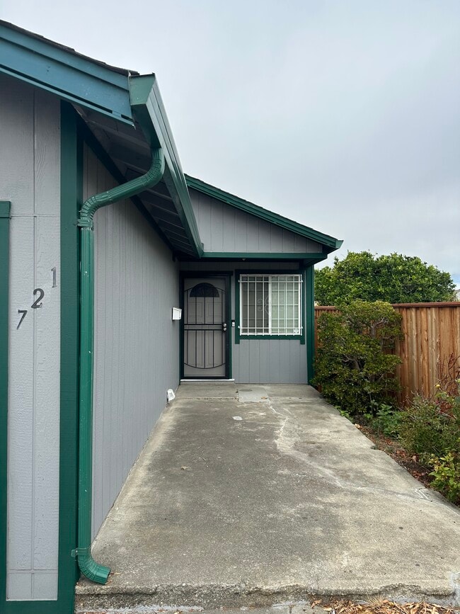 721 15th St in Richmond, CA - Building Photo - Building Photo