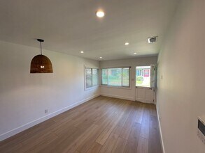 1502 Clay St in Newport Beach, CA - Building Photo - Building Photo