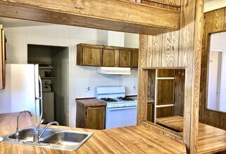 1103 Lipan Trail in Austin, TX - Building Photo - Building Photo