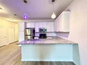 2301 N Hickory St in Sherman, TX - Building Photo - Building Photo