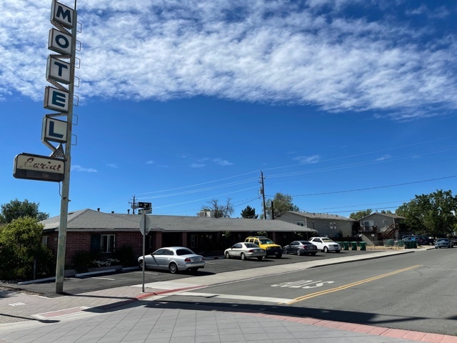 304 Victorian Ave in Sparks, NV - Building Photo